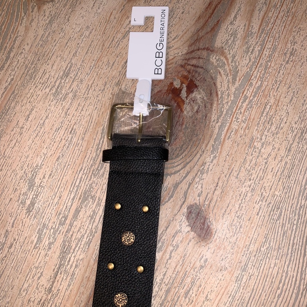 BCBGeneration belt brand new - Picture 3 of 8